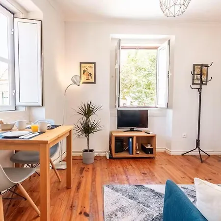 Cozy In Castelo Sao Jorge - *