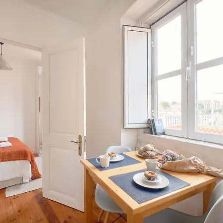 Cozy In Castelo Sao Jorge - Lejlighed