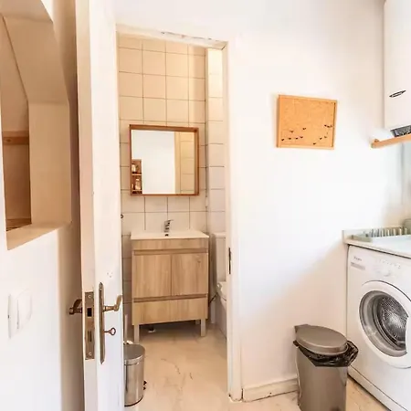 Cozy In Castelo Sao Jorge - Apartman *